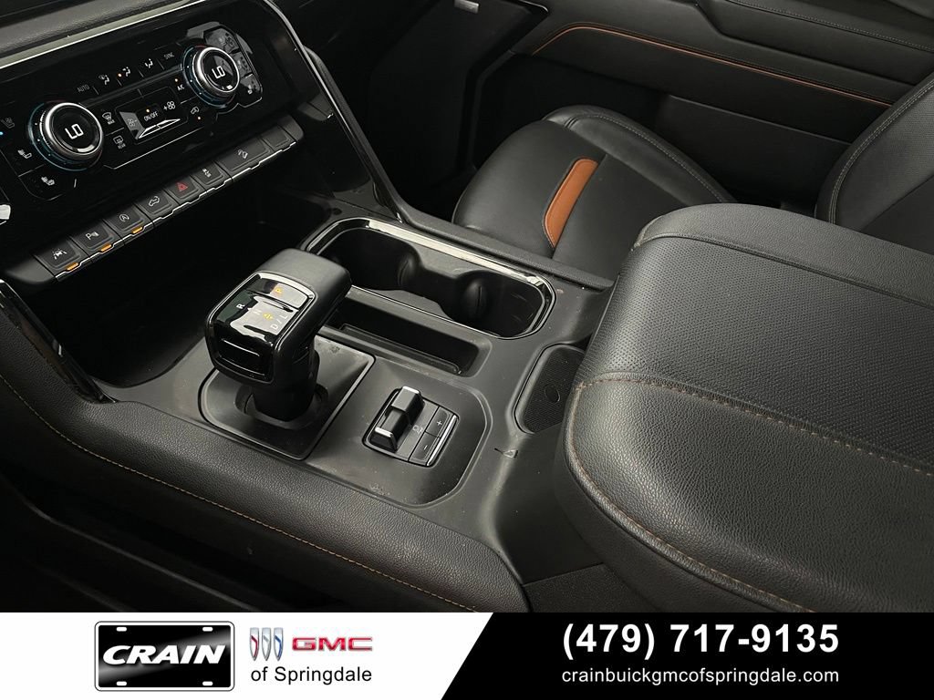 Used 2025 GMC Sierra 1500 AT4 w/ AT4 Premium Package AWD/4WD image 19