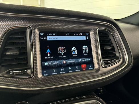 Used 2019 Dodge Challenger SRT Hellcat Redeye image 23