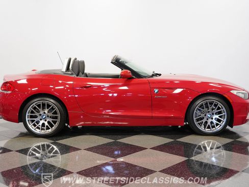 Used 2013 BMW Z4 sDrive35i RWD image 15