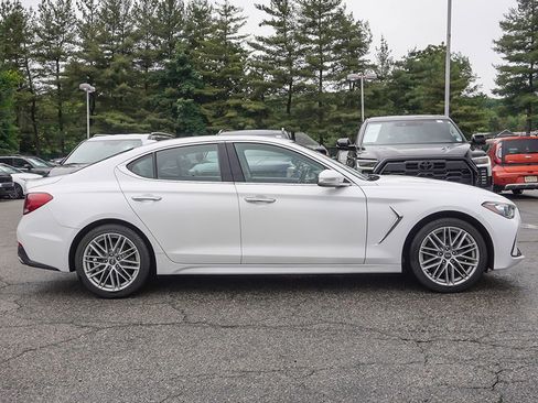 Used 2020 Genesis G70 2.0T AWD/4WD image 19