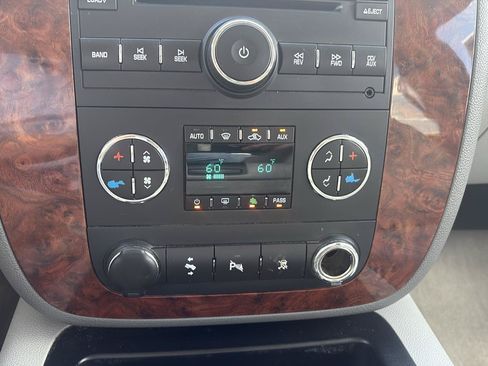 Used 2007 Chevrolet Tahoe LT w/ LT Preferred Equipment Group AWD/4WD image 31