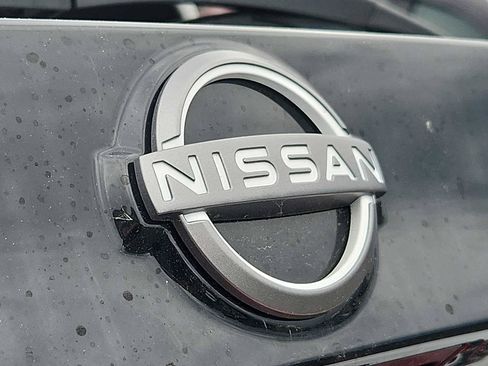 Certified 2025 Nissan Kicks SV w/ SV Premium Package AWD/4WD image 30