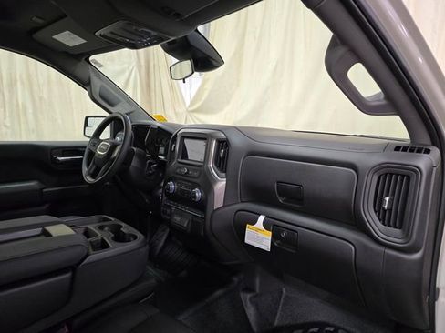 New 2026 GMC Sierra 1500 Pro AWD/4WD image 22