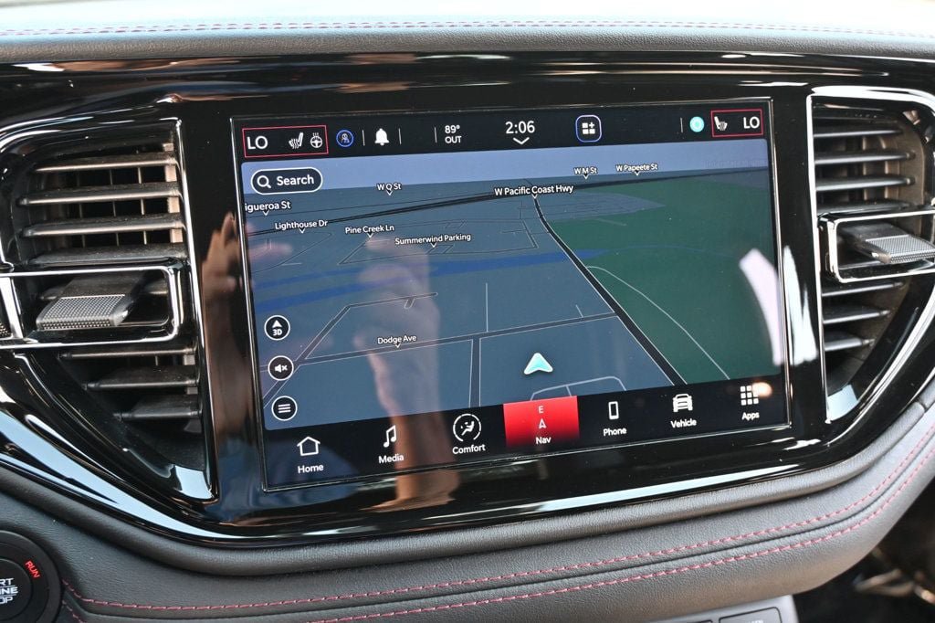 Used 2021 Dodge Durango R/T w/ Technology Group RWD image 14