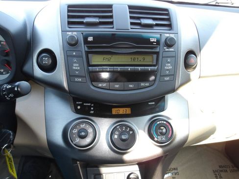 Used 2009 Toyota RAV4 4WD image 17