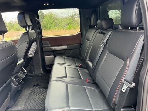 Used 2022 Ford F150 Lariat w/ Equipment Group 502A High image 15