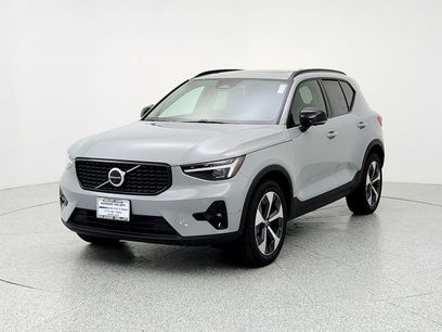 New 2026 Volvo XC40 B5 Plus w/ Protection Package Premier