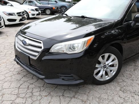 Used 2015 Subaru Legacy 2.5i Premium AWD/4WD image 2