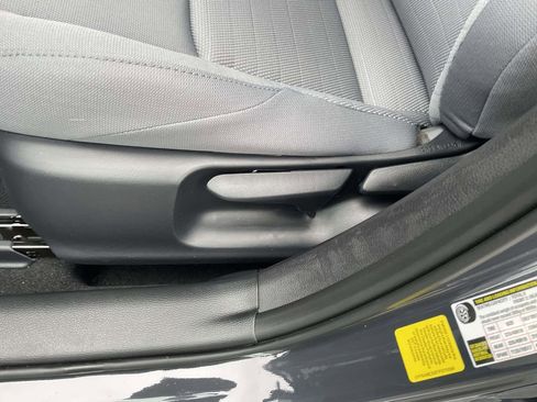 New 2026 Toyota Corolla SE image 30