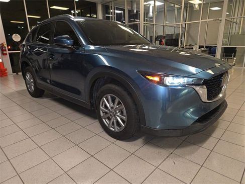 Used 2022 MAZDA CX-5 AWD 2.5 S w/ Select Package image 2