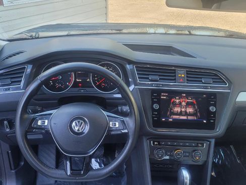 Used 2019 Volkswagen Tiguan SE w/ Panoramic Sunroof Package AWD/4WD image 20