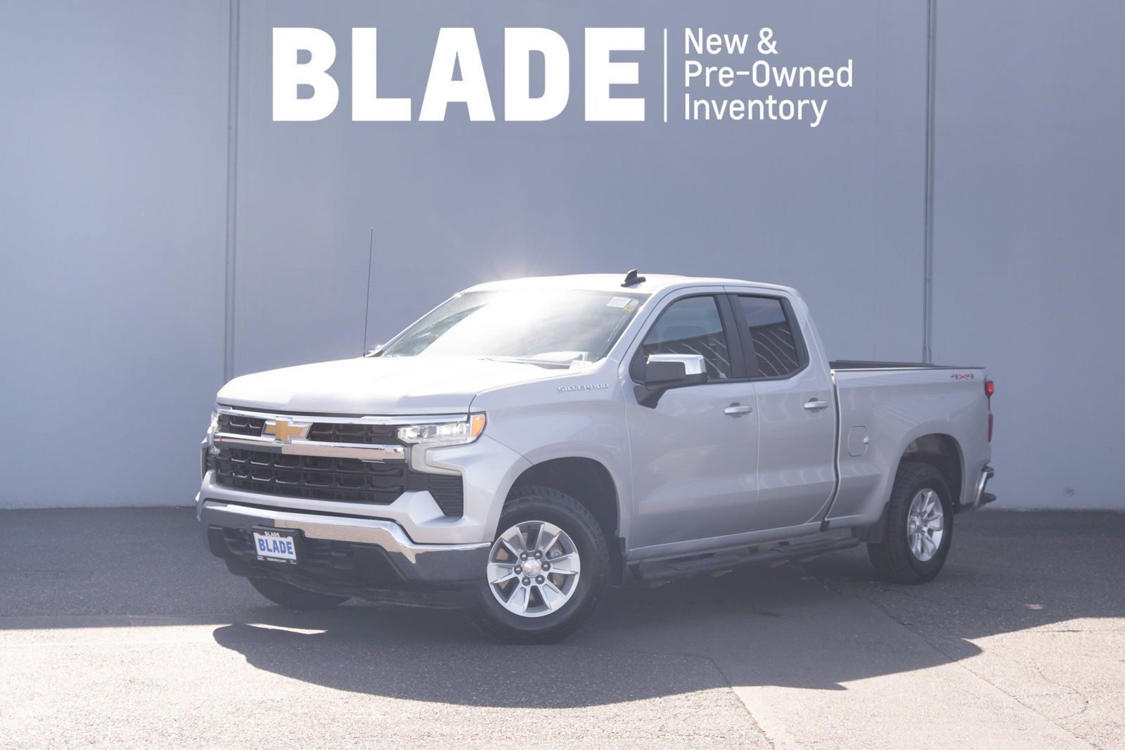 Used 2022 Chevrolet Silverado 1500 LT w/ Work Truck Package AWD/4WD image 1