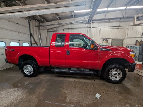 Used 2014 Ford F250 XL w/ Power Equipment Group image 11