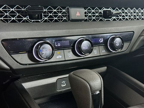 Used 2023 Honda Accord LX image 22