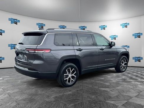 Certified 2023 Jeep Grand Cherokee L Limited w/ Trailer Tow Group (B) image 6
