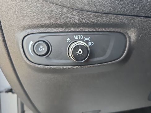 Used 2024 Chevrolet Equinox LT AWD/4WD image 26