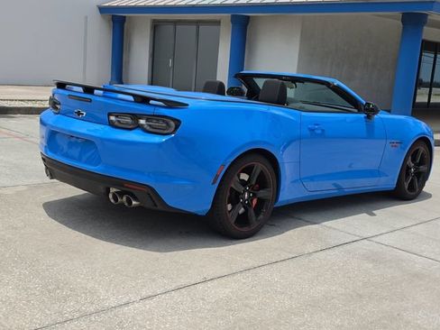 Used 2023 Chevrolet Camaro SS RWD image 4