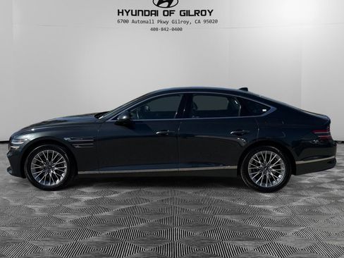 Used 2024 Genesis G80 2.5T image 8