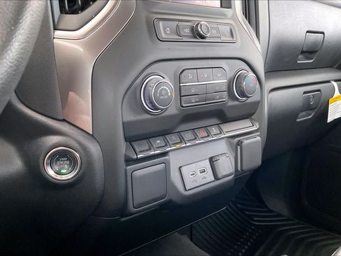 Used 2026 Chevrolet Silverado 1500 Custom AWD/4WD image 63