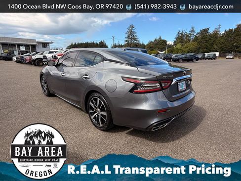 Used 2021 Nissan Maxima 3.5 SV w/ Floor Mat Group FWD image 9