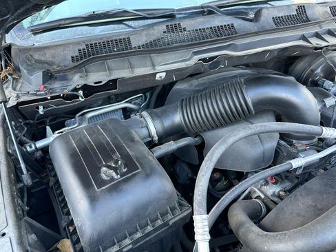 Used 2017 RAM 1500 Laramie RWD image 57