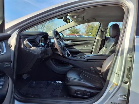 Used 2018 Buick LaCrosse Essence image 18