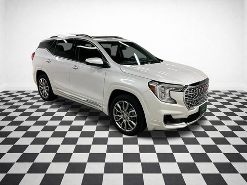 Certified 2024 GMC Terrain Denali w/ Denali Premium Package AWD/4WD image 1