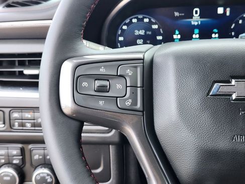 Used 2022 Chevrolet Tahoe RST w/ Luxury Package AWD/4WD image 28