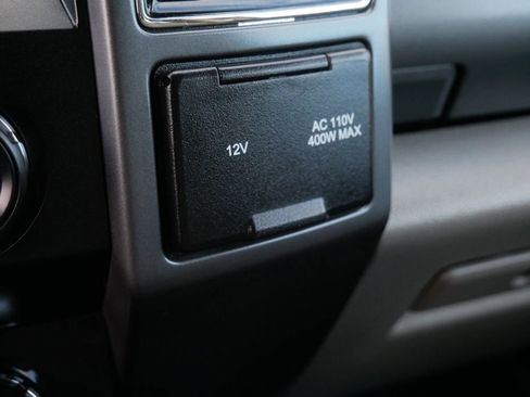 Used 2021 Ford F250 XLT image 24