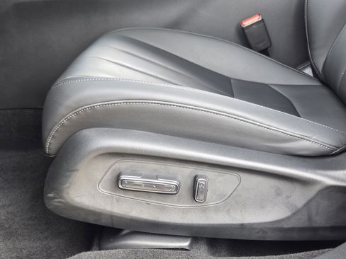 Certified 2025 Acura ADX AWD image 25