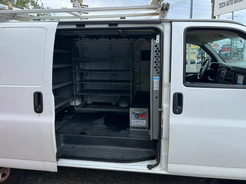 Used 2013 Chevrolet Express 2500 w/ Power Package RWD image 5