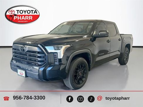 Used 2022 Toyota Tundra SR5 RWD image 1
