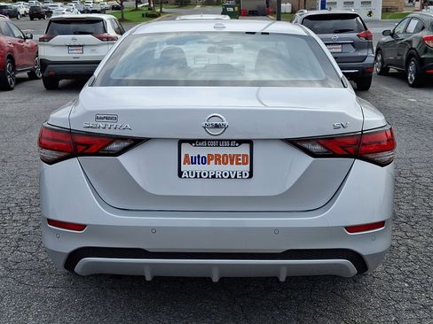 Used 2023 Nissan Sentra SV image 5