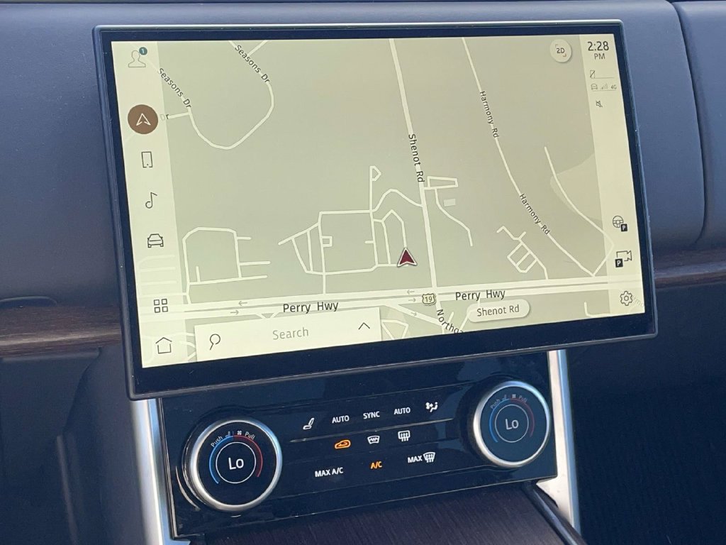 Used 2023 Land Rover Range Rover SE AWD/4WD image 16
