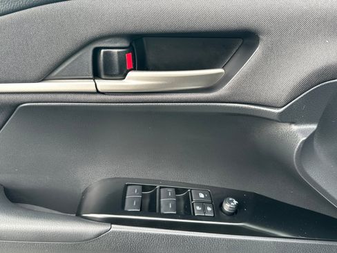 Certified 2025 Toyota Camry LE image 17