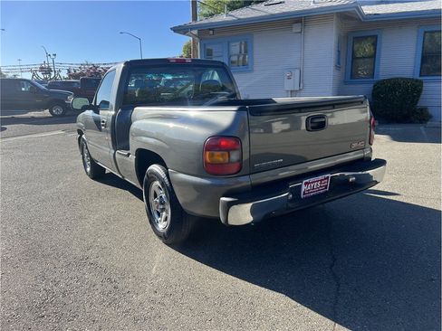 Used 2000 GMC Sierra 1500 SL RWD image 5