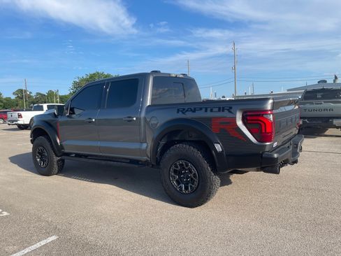 Used 2025 Ford F150 Raptor w/ Equipment Group 803A Raptor R AWD/4WD image 3