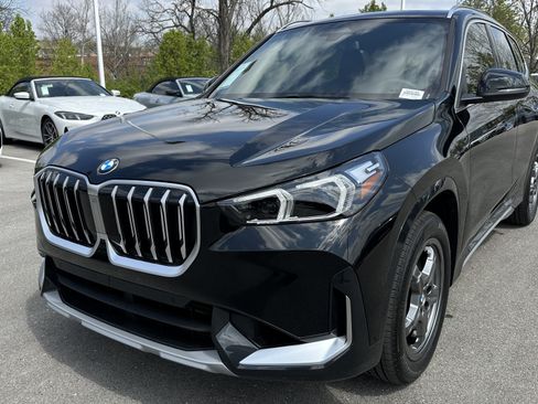 Used 2025 BMW X1 xDrive28i w/ Convenience Package AWD/4WD image 5