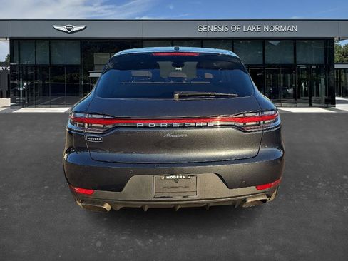Used 2021 Porsche Macan image 8