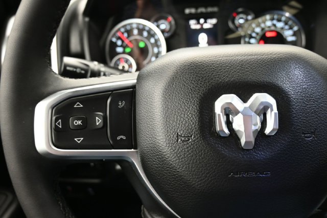 Used 2025 RAM 1500 Big Horn AWD/4WD image 24
