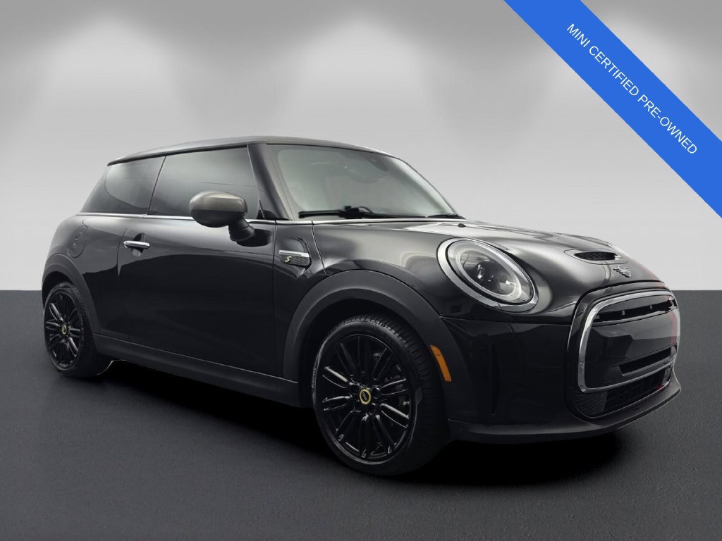Used 2024 MINI Cooper SE FWD image 1