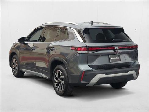 New 2025 Volkswagen Tiguan S image 8