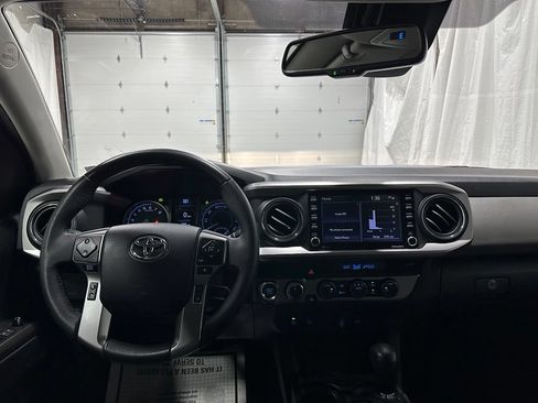 Used 2023 Toyota Tacoma SR5 w/ Technology Package AWD/4WD image 16