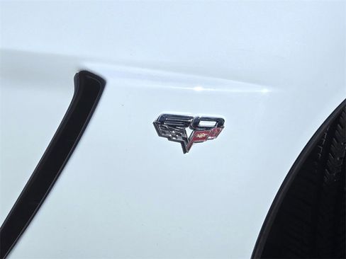 Used 2013 Chevrolet Corvette 427 w/ 1SC Preferred Equipment Group image 11