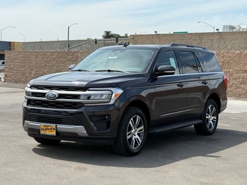 New 2024 Ford Expedition XLT image 6