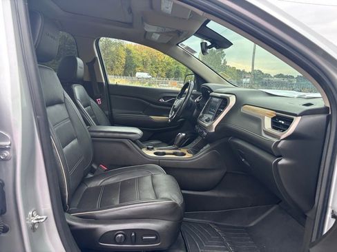 Used 2019 GMC Acadia Denali w/ Technology Package image 43