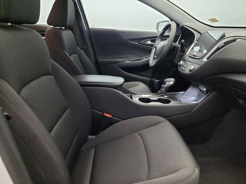 Used 2024 Chevrolet Malibu LS image 21