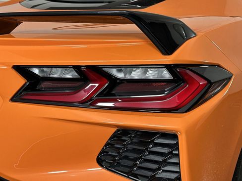 Used 2024 Chevrolet Corvette Stingray Preferred Cpe w/ 2LT image 27