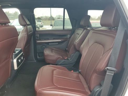 Used 2024 Ford Expedition Limited RWD image 19