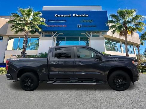 Used 2023 Chevrolet Silverado 1500 RST image 4
